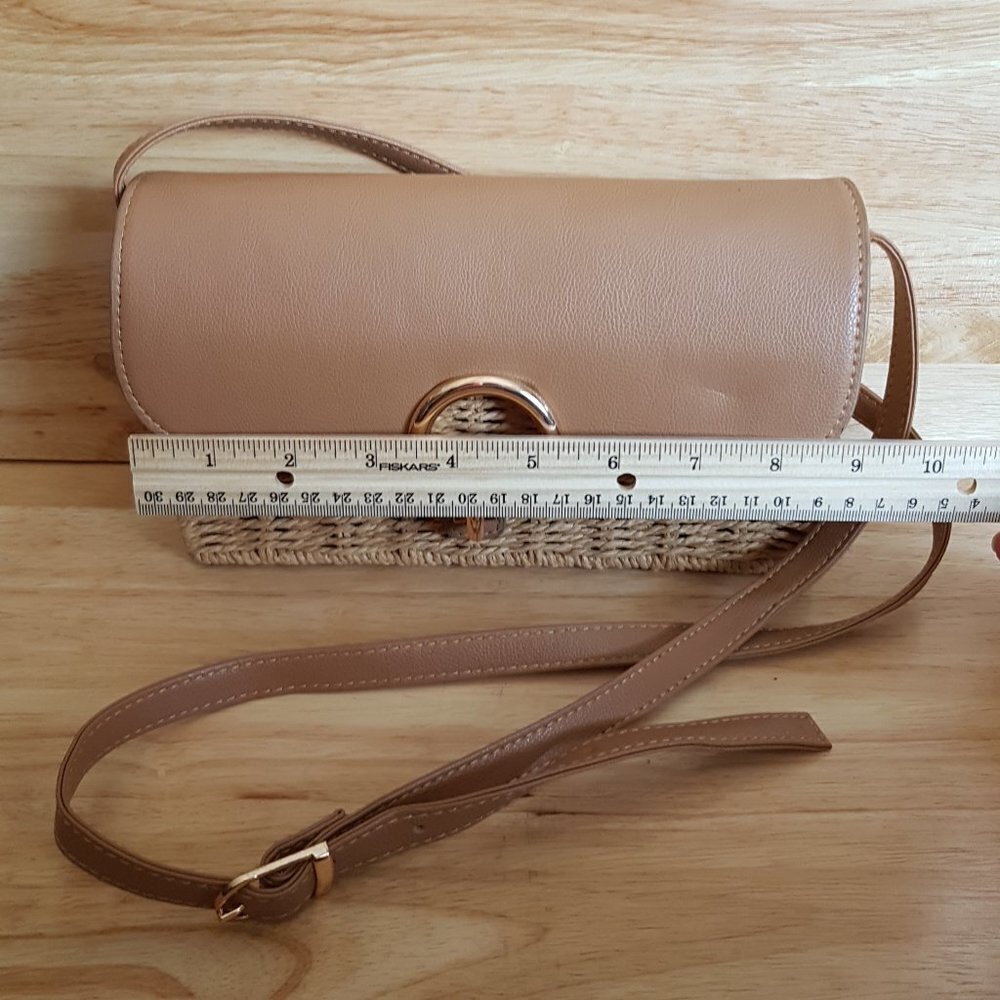 🪅 LA Express women  straw wicker Crossbody Bag - Picture 5 of 13